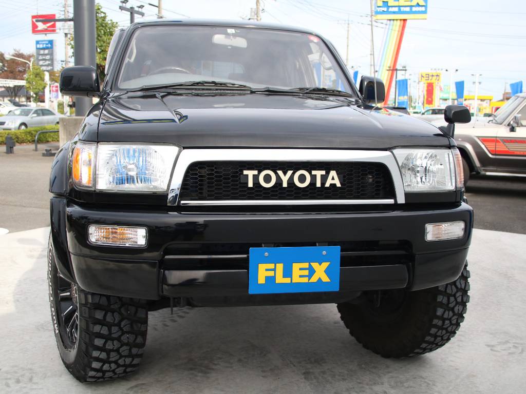 迫力のフロントフェイス☆ＴＯＹＯＴＡグリル☆