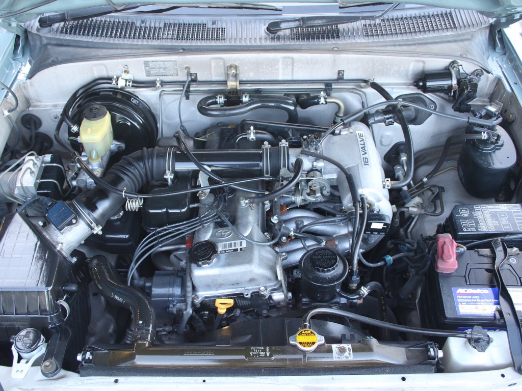 経済的な２７００ｃｃガソリン☆キレイに保たれております☆