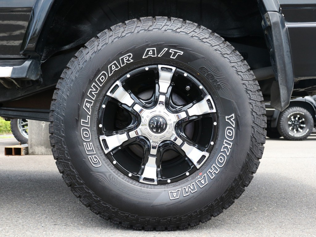 新品ＭＧヴァンパイア１６インチＡＷ☆新品ＹＯＫＯＨＡＭＡジオランダー２８５ＡＴタイヤ☆