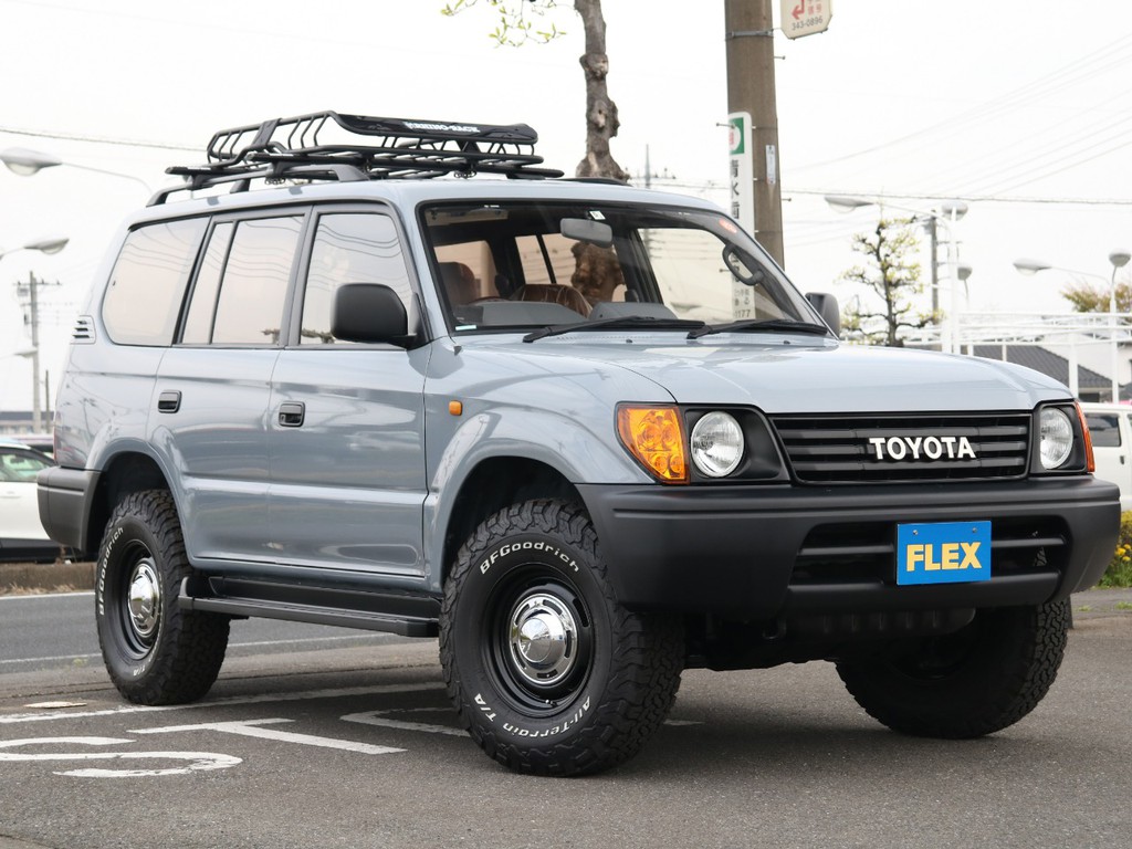 ＦＪクルーザー純正色がオシャレ☆ＬＣ９５プラド入庫致しました☆