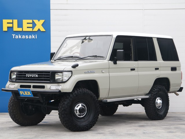 ３０００ｃｃディーゼルターボ☆デザートカーキオールペイント☆ナロー換装☆リフトアップ済み☆前後クロカンバンパー☆輸出用１５インチホイール☆ＢＦＧマッドテレーンタイヤ☆ブラックシートカバー☆