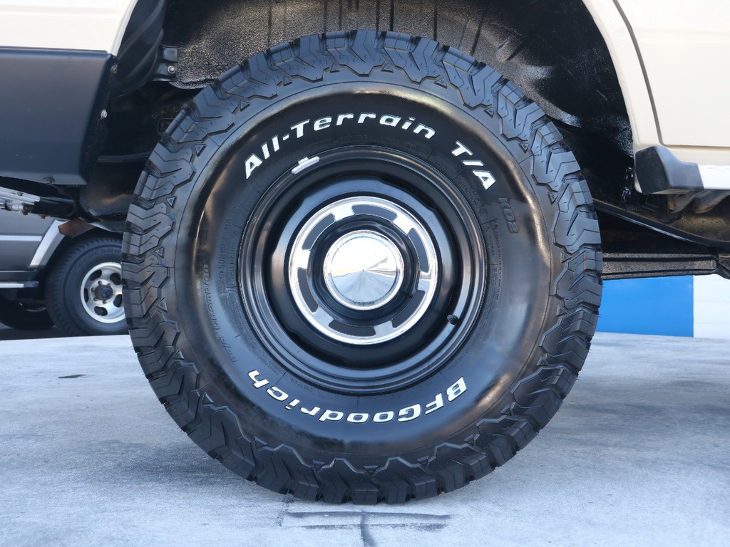 新品１５インチホイール☆新品ＢＦＧ３１×１０．５タイヤ☆