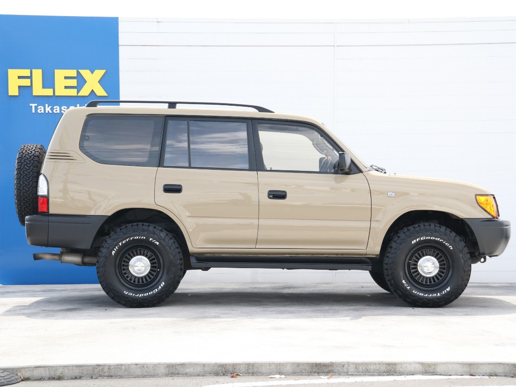 純正車高になりますので立体駐車場などもご利用できます☆