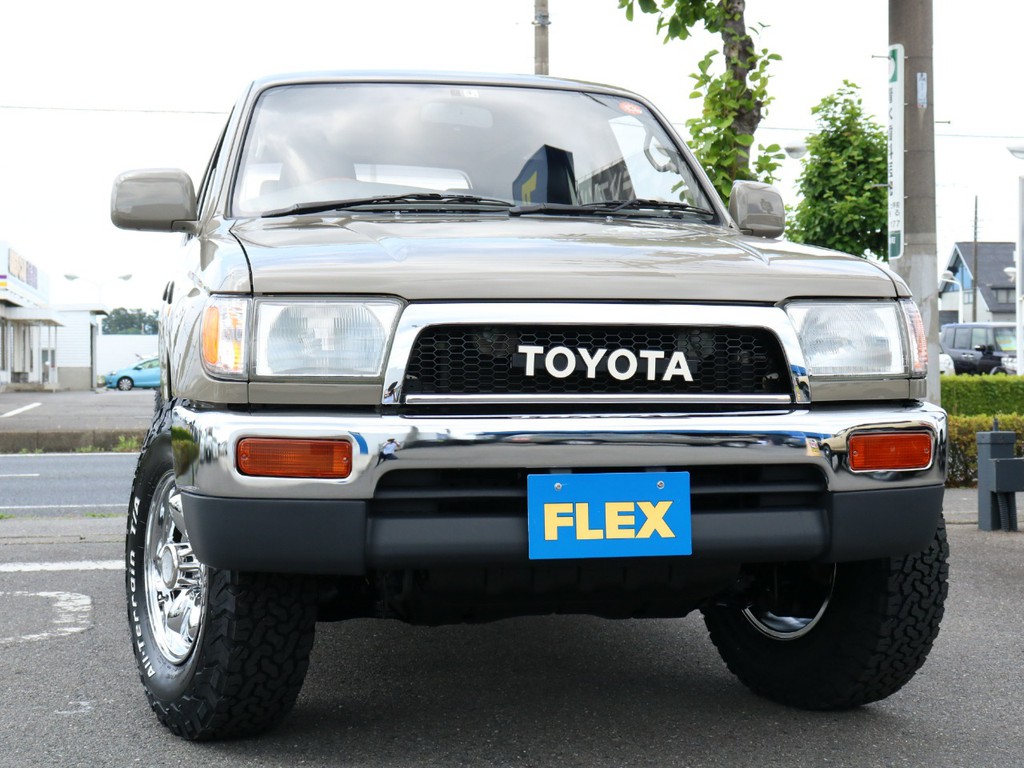 新品メッキバンパー☆新品USコーナーランプ☆新品ＴＯＹＯＴＡグリル☆