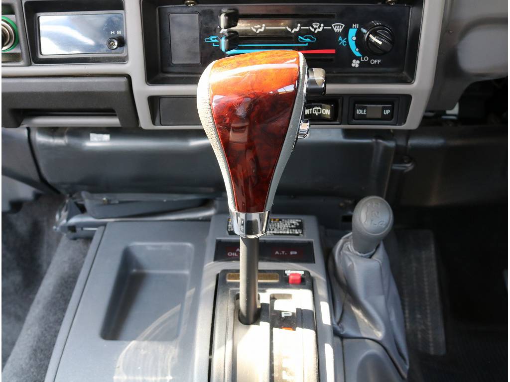 オートマなので運転も楽々！！