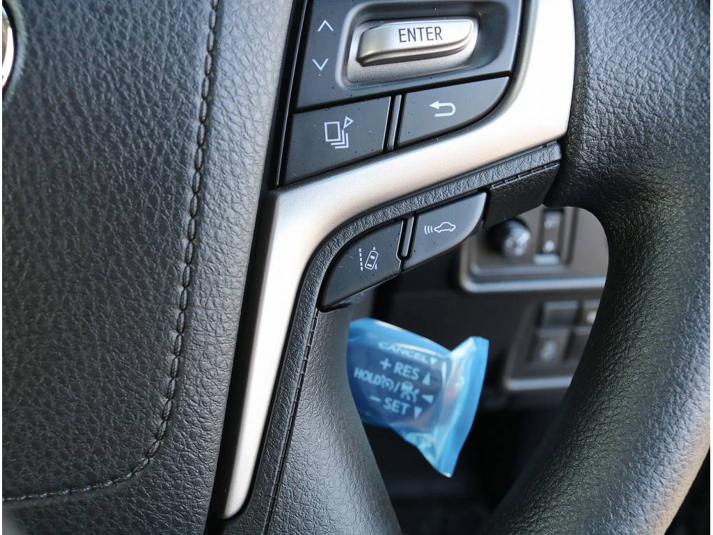 クルーズコントロール、LKA、プリクラッシュセーフティシステム・・・車の安全性はどこまで行ってしまうのでしょうか・・・(笑)