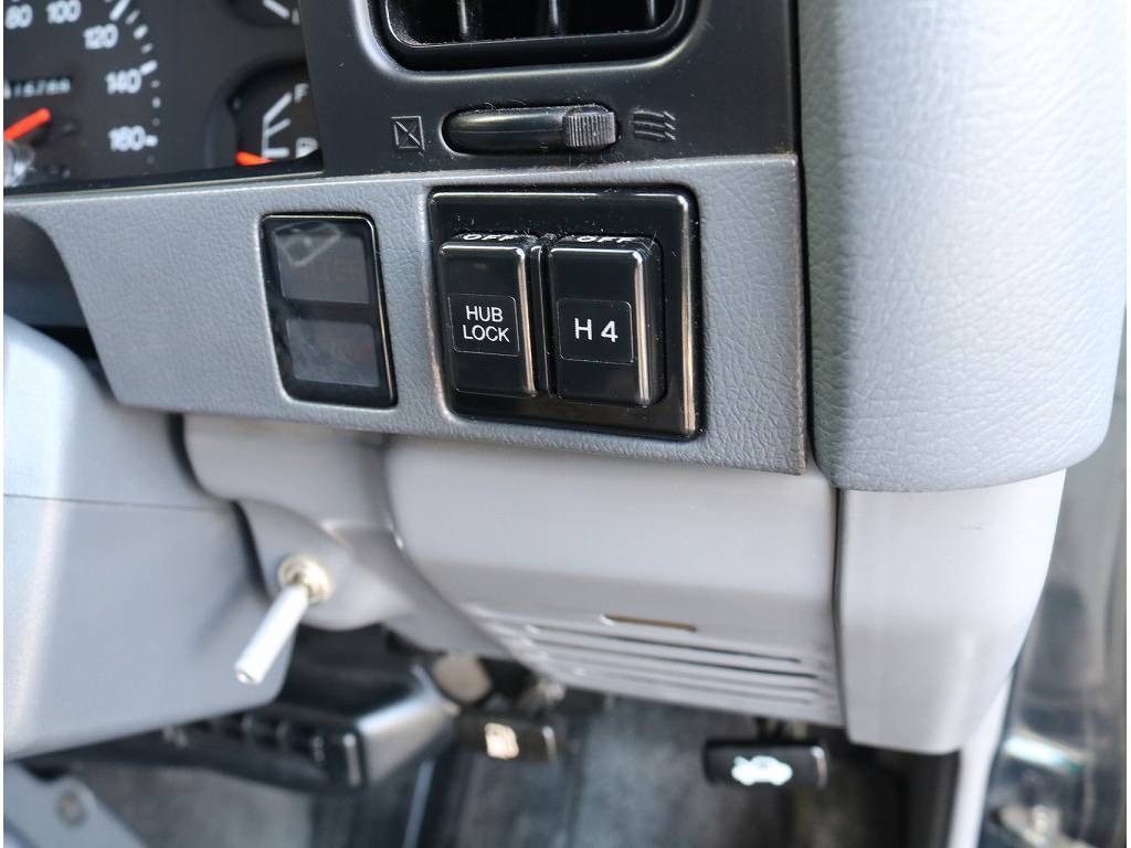 パートタイム４ＷＤ車輛です！！