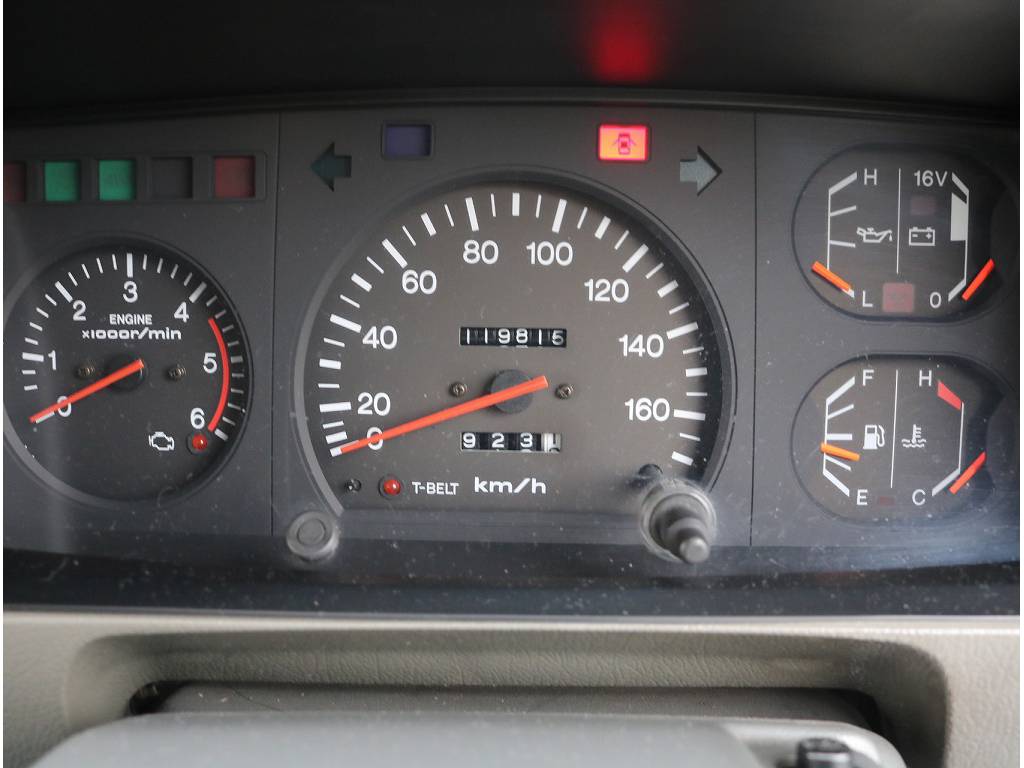大変人気の車両になっております！お問い合わせはお早目にお願い致します！！