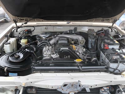 ３．０Lディーゼルターボエンジン、耐久性に優れ末永くお乗り頂く事が可能です♪