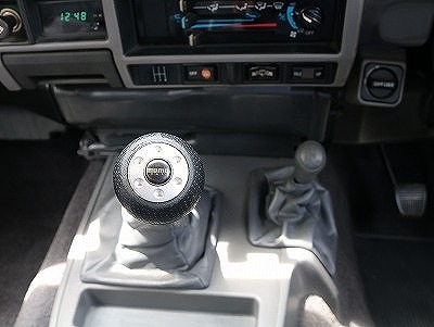 運転の楽しい５速マニュアルモデルです！