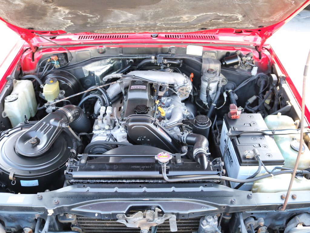 ３．０Lディーゼルターボエンジン！非常にタフネスな心強いお車です！！