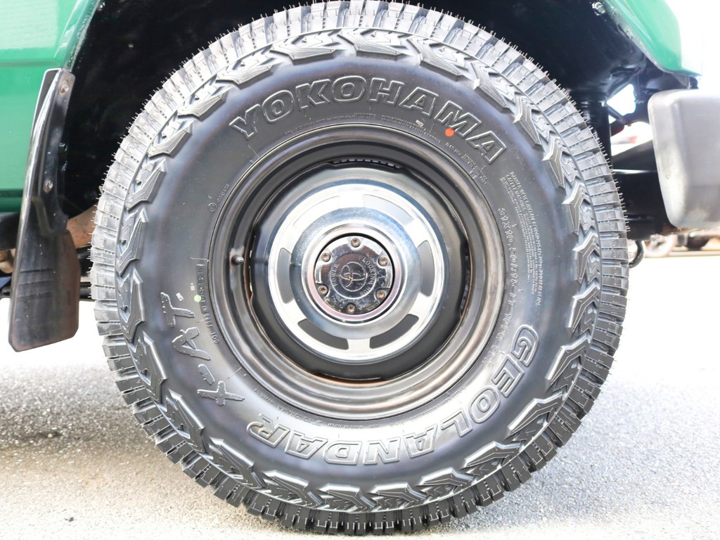 人気な組み合わせ！純正スチールホイール、YOKOHAMAタイヤ！！