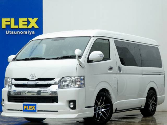 新車　ハイエース　ワゴンＧＬ　４ＷＤ　ＴＳＳ付き　トリプルナビｓｐｌが完成しましたよ！！
