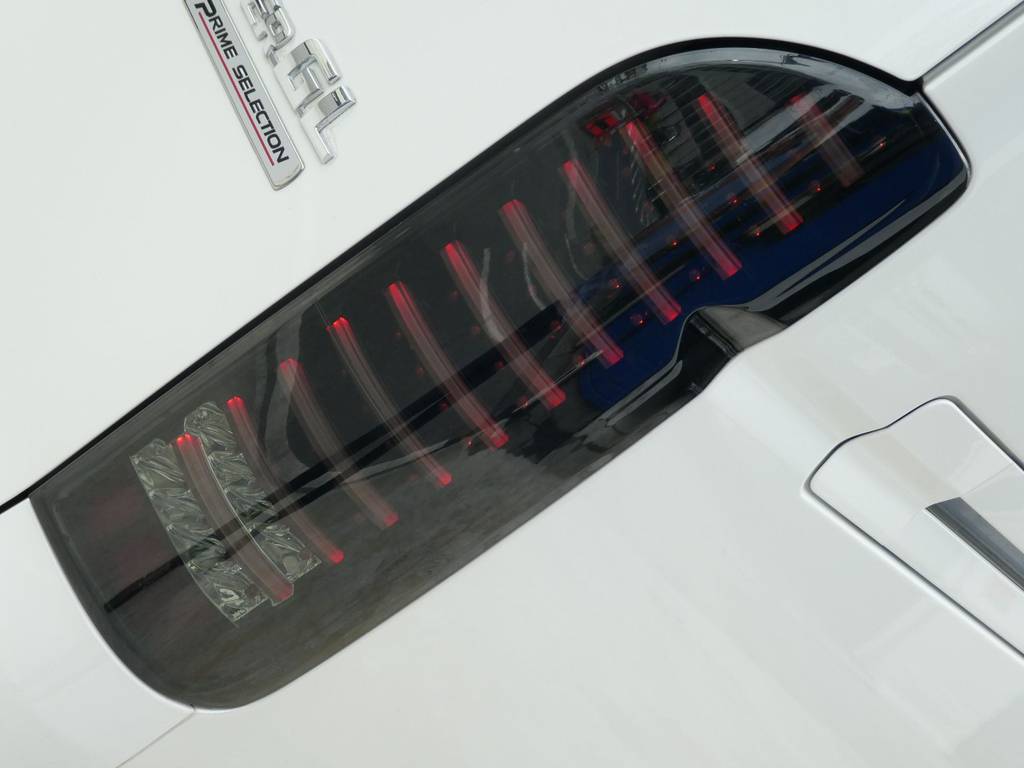 見る者を魅了するＬＥＤチューブテール！！