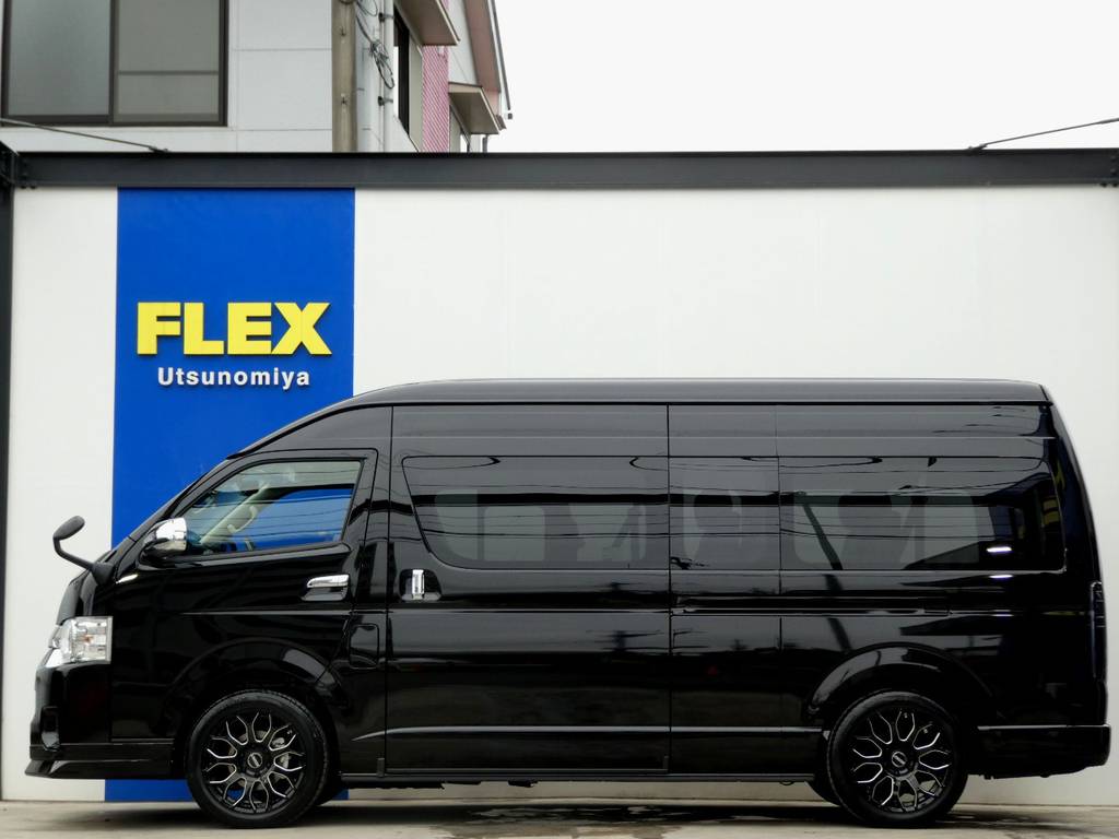 メーカーオプション、社外パーツは総額表示に含まれておりますのでご安心ください！！