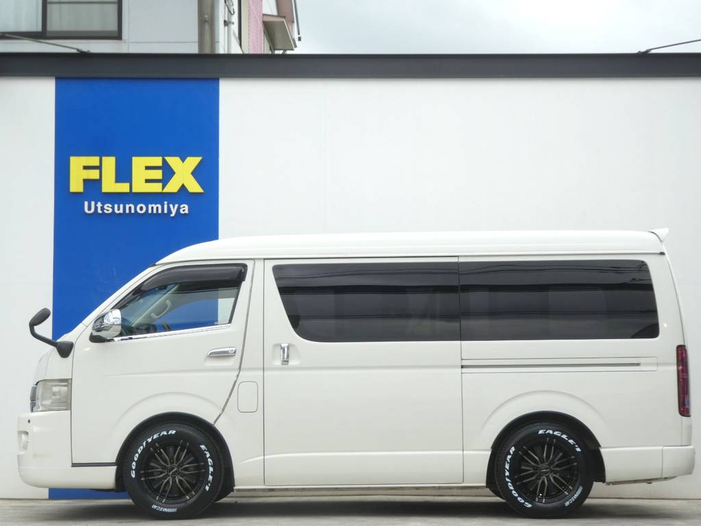 メーカーオプションのパワースライドドア完備！！