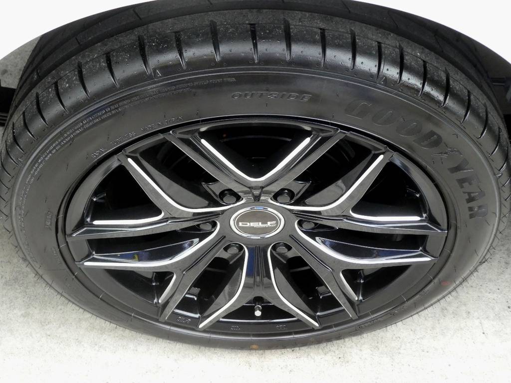 ＤＥＬＦ０１ＢＭ１８インチアルミ　グッドイヤーイーグルＲＶＦをセット！！