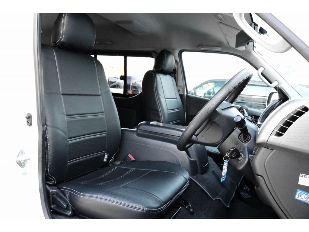 専用シートカバーは運転を楽しくさせます☆彡