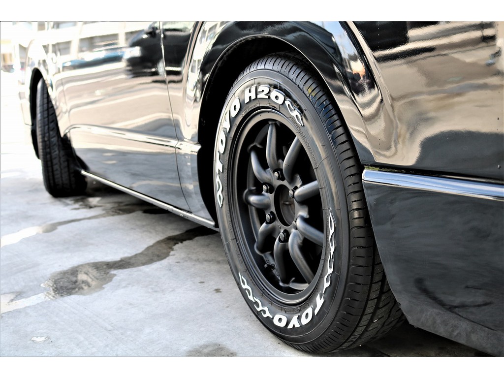 ローダウン2.5インチとタイヤセットのバランス◎