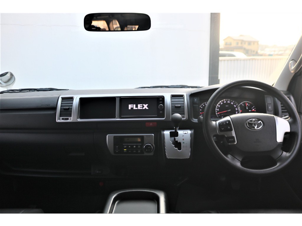 純正インテリア