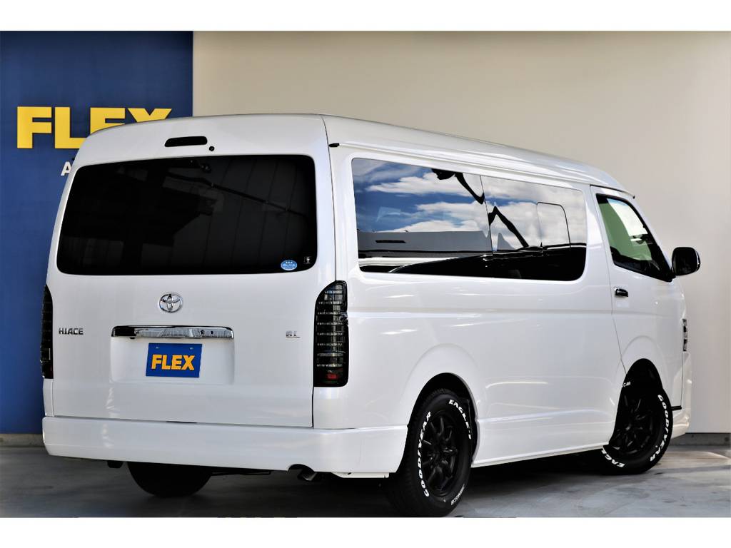 LEDテール＆ハイマウントも装備済みですので、リアビューもオシャレな１台♪