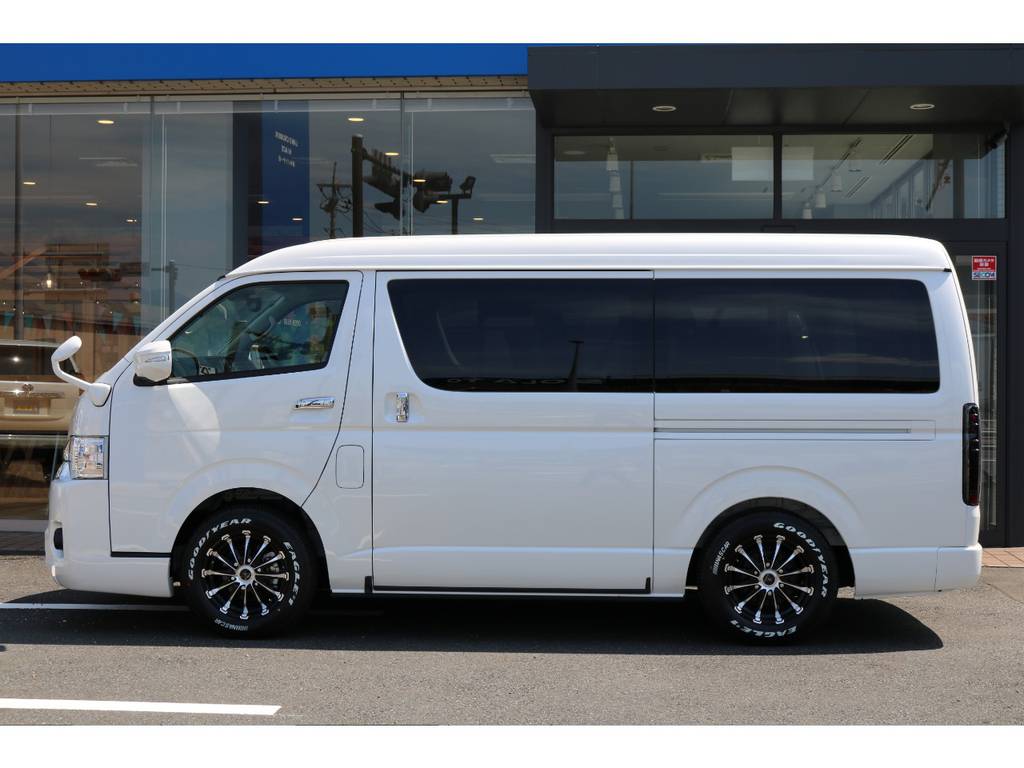 車高は程よい１.５インチローダウン！４WDの良さをいかす車高！