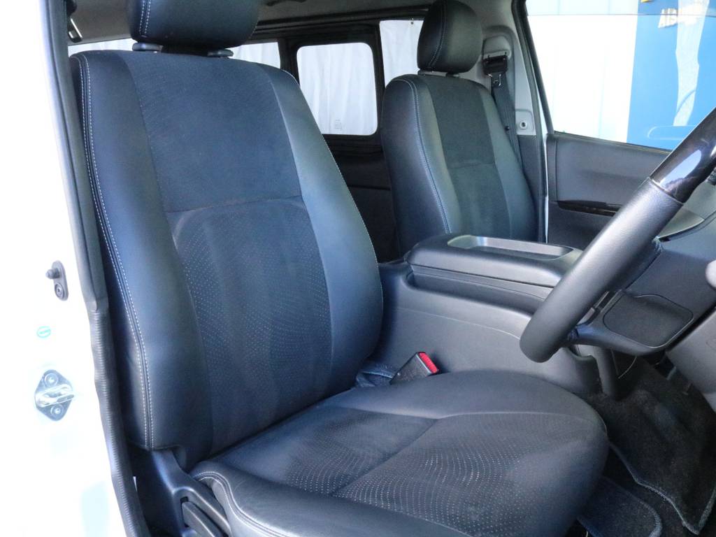運転席開口部です!!