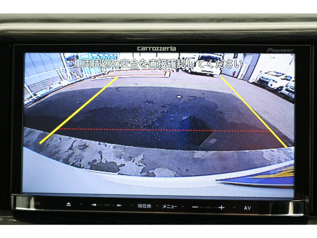 ナビ連動バックカメラ搭載！！駐車もご安心ください