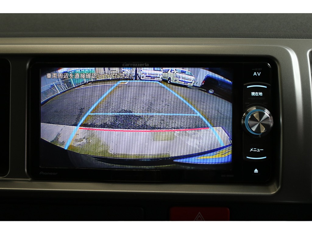 今や必須ともいえるナビ連動バックカメラ！駐車も心配ありません！