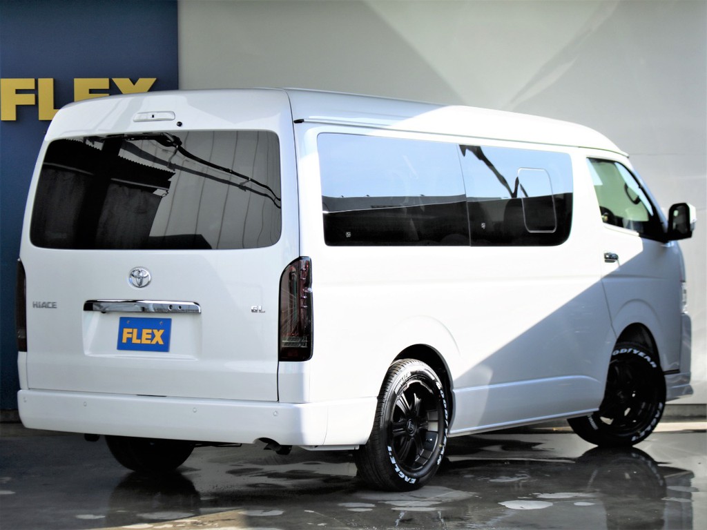 フレックスカスタム盛沢山のお買い得な車両となっております！