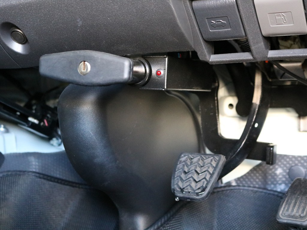 盗難防止のブレーキロックが装備されており、防犯性能も充実な1台となっております。