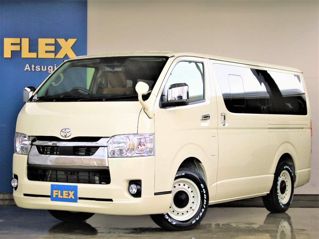新車未登録　ハイエースバン　S-GL　ガソリン２WD　お洒落なライトイエロー