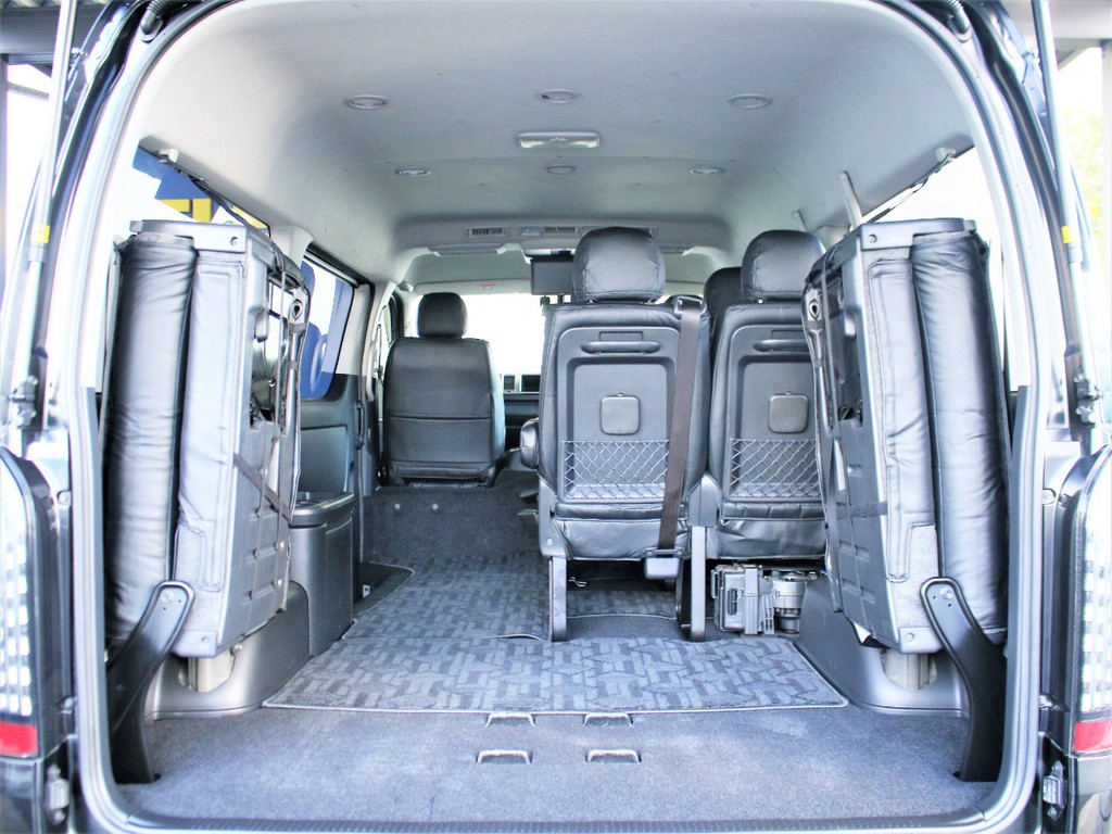 両側跳ね上げることで、大きいお荷物も積みながらのお出かけも出来ます！