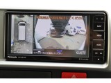 バックカメラとパノラミックビューモニターがナビ連動済みとなっておりますので、駐車も安心して行えます！