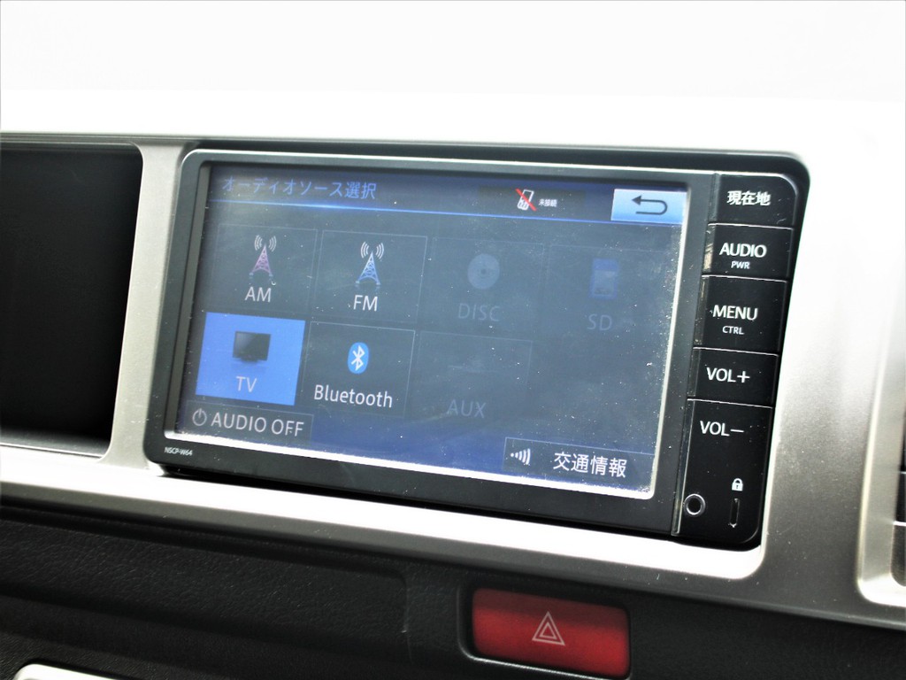 純正7インチナビを装備！