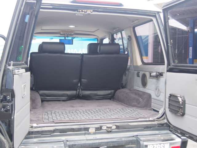 ネットに掲載のない画像や詳細な車両情報もお気軽につくば店スタッフまでお申し付けください！→ｔｓｕｋｕｂａ＠ｆｌｅｘ．ｊｐ　または　０２９－８５０－６５５０　まで♪