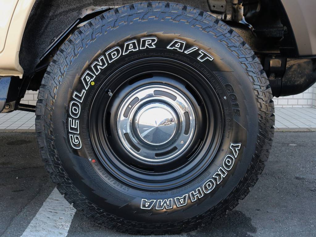 ☆DEAN CROSS COUNTRY 16インチアルミホイール＆YOKOHAMA GEOLANDAR A/T LT235/85R16☆