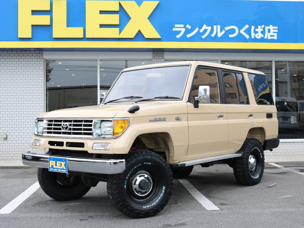 人気カラーのベージュの７８プラドです♪