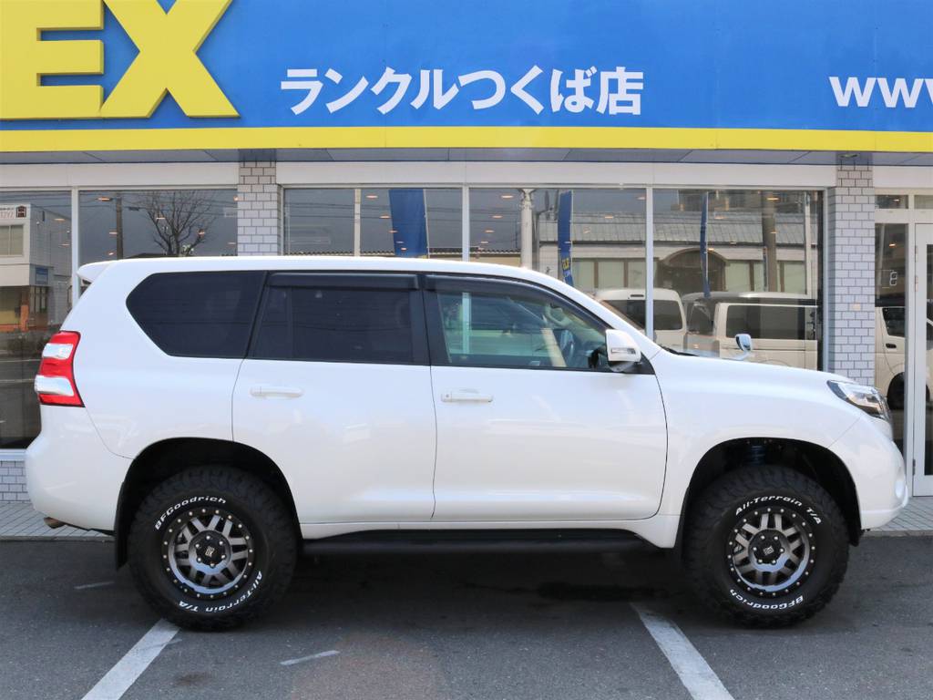 別途カスタムも承っておりますのでお気軽にご相談下さい。