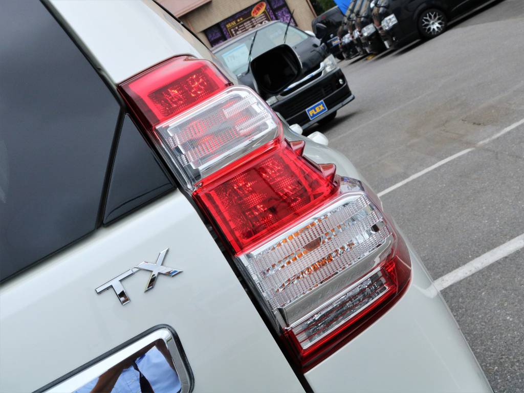 テールランプもLEDなのでデザインも後続車からの視認性もバッチリです♪