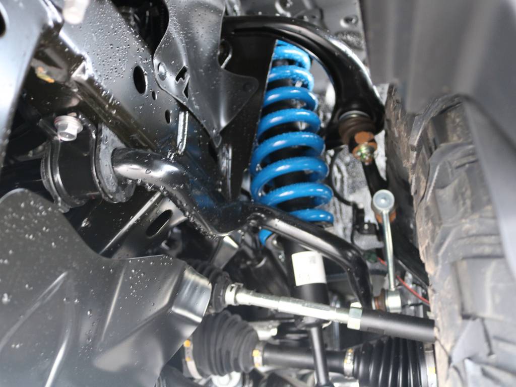 新品２インチＵＰコイル装着！