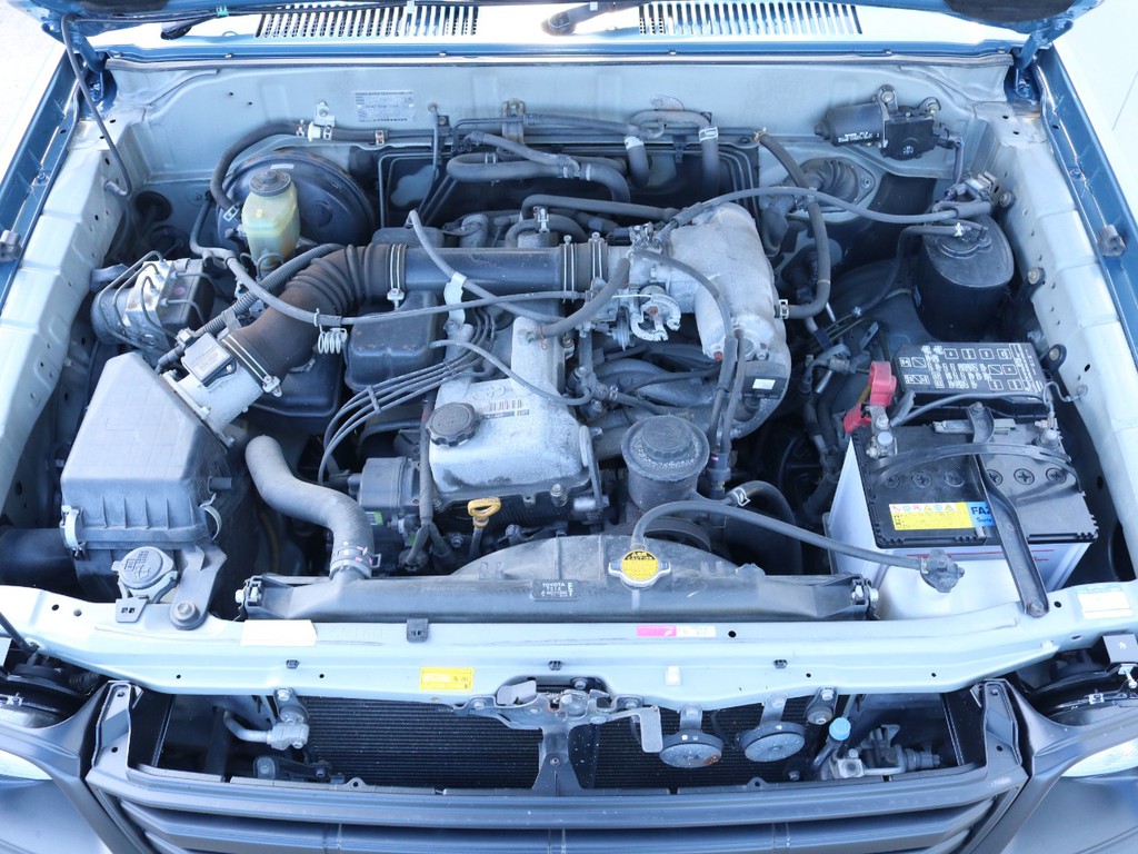 2.7Lガソリンエンジン！タイミングチェーン式ですので面倒なベルト交換も不要です！