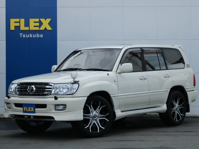 ランクル100・希少なディーゼルターボモデルが入庫です！