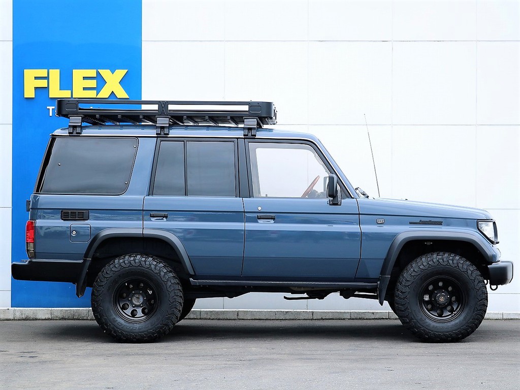 ノーマル車高となっています！リフトアップも可能です☆