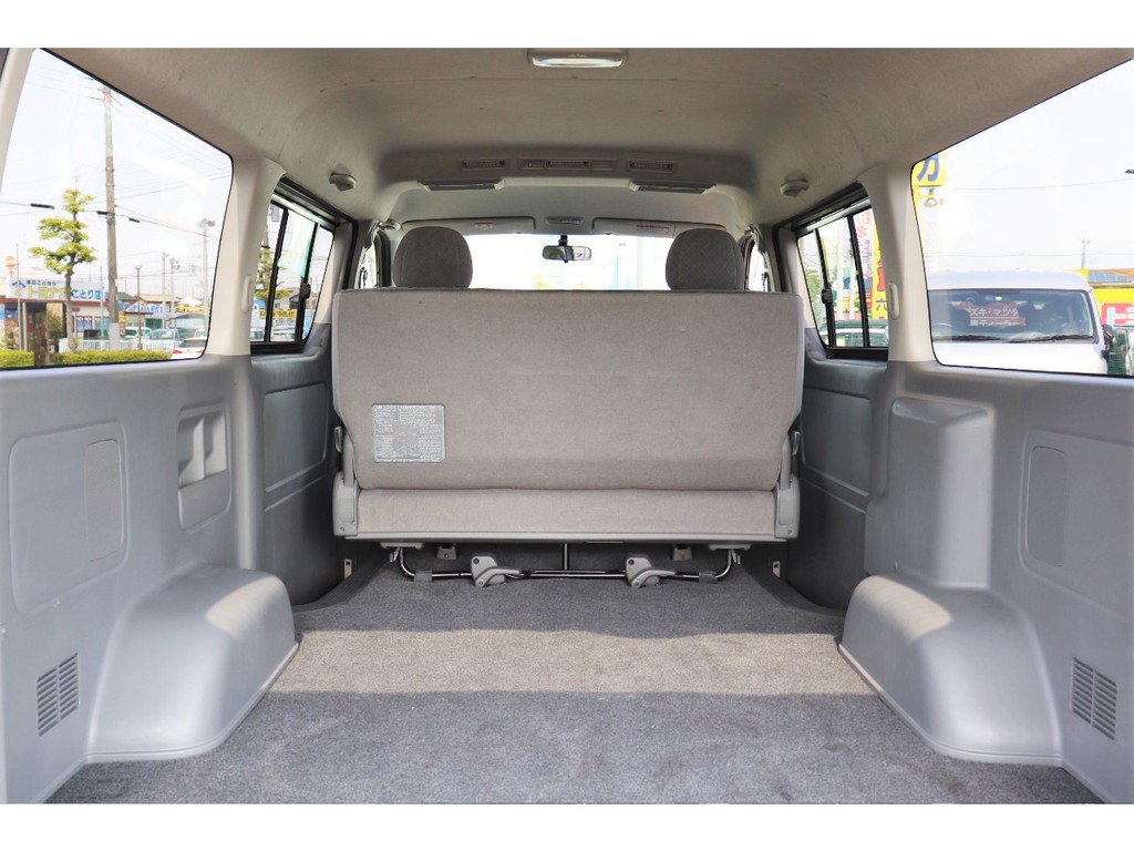 もちろん納車前にも点検整備を行い、オイル類や消耗品の交換を行います！また最終仕上げを行いご納車をさせていただきます！