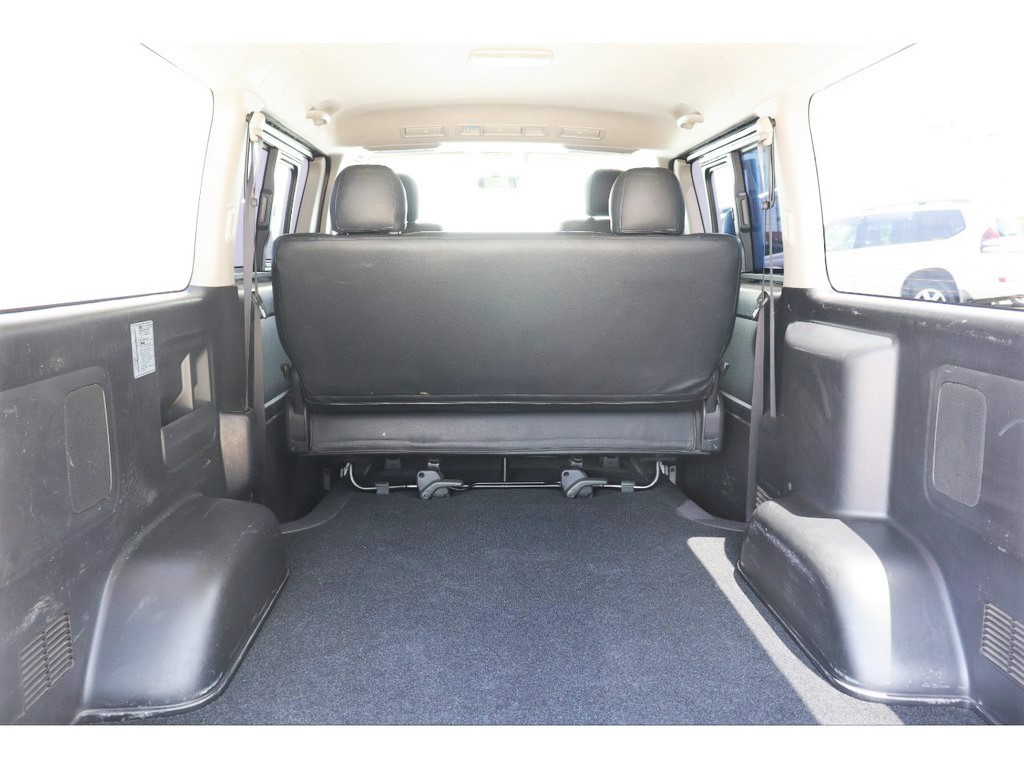 もちろん納車前にも点検整備を行い、オイル類や消耗品の交換を行います！また最終仕上げを行いご納車をさせていただきます！