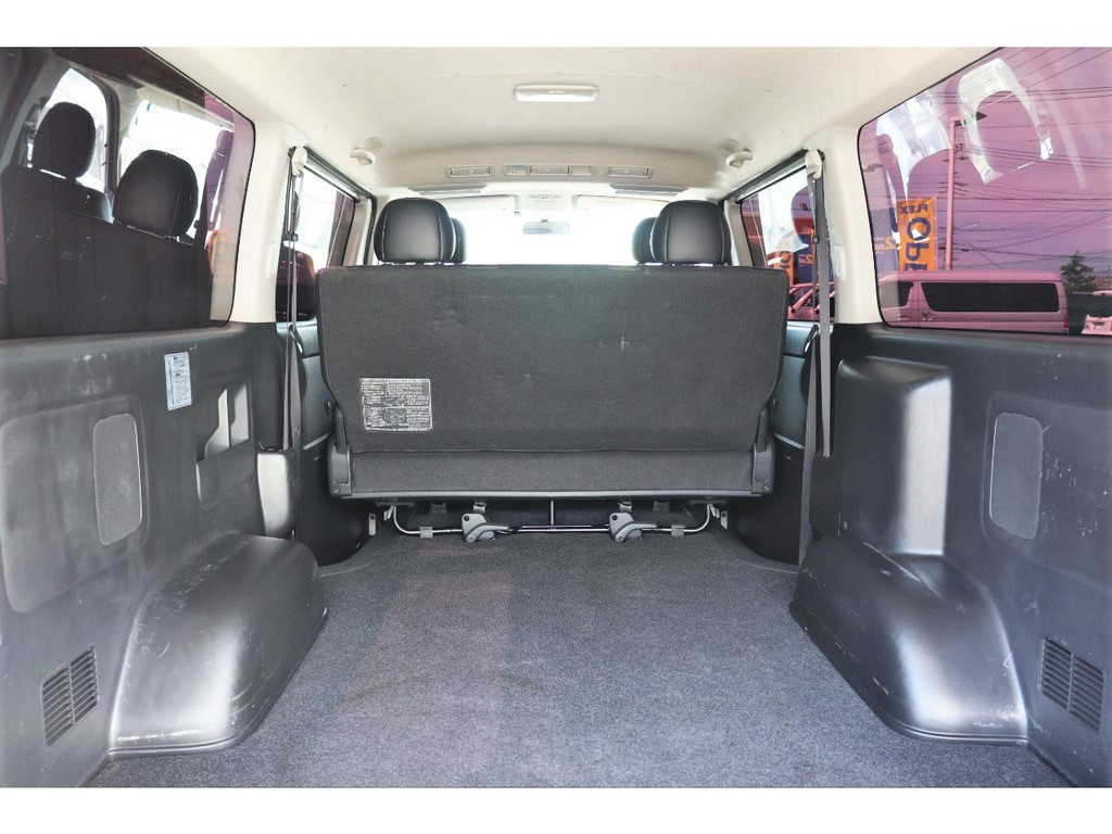 もちろん納車前にも点検整備を行い、オイル類や消耗品の交換を行います！また最終仕上げを行いご納車をさせていただきます！