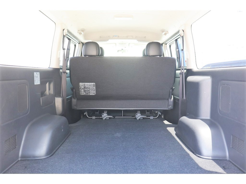 もちろん納車前にも点検整備を行い、オイル類や消耗品の交換を行います！また最終仕上げを行いご納車をさせていただきます！