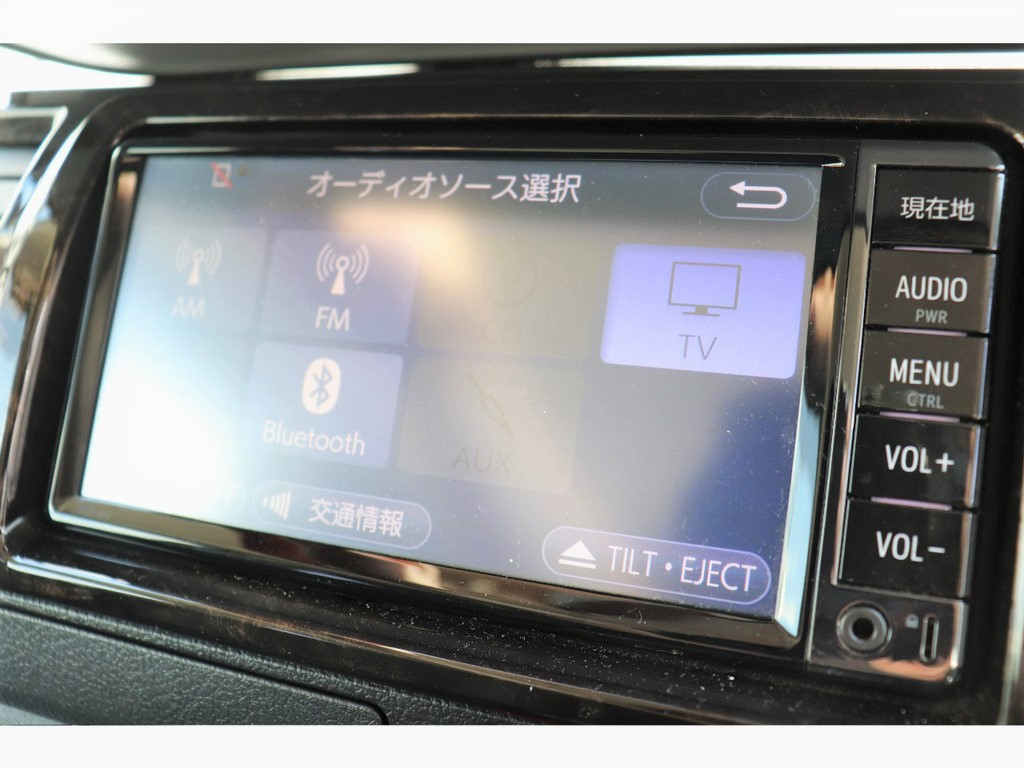 純正ＳＤナビを搭載！地デジＴＶ視聴、Bluetooth接続も可能！