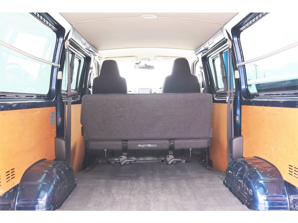 もちろん納車前にも点検整備を行い、オイル類や消耗品の交換を行います！また最終仕上げを行いご納車をさせていただきます！